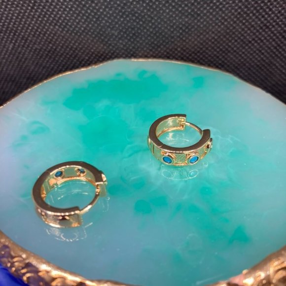 Turquoise Gold Earrings - Picture 8 of 8